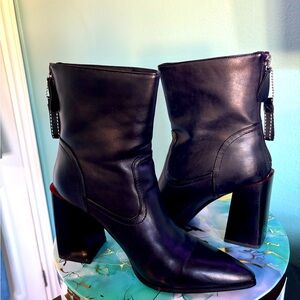 TORGEIS New York, Black, size 9